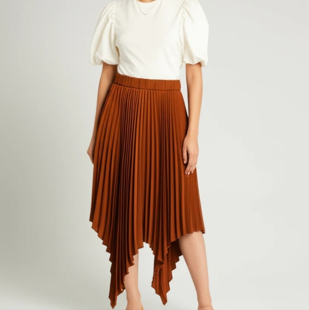 JW Anderson x uniqlo Pleated asymmetrical mid length skirt